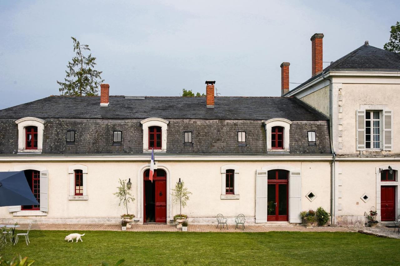Bed & Breakfast Chateau De Gouyas
